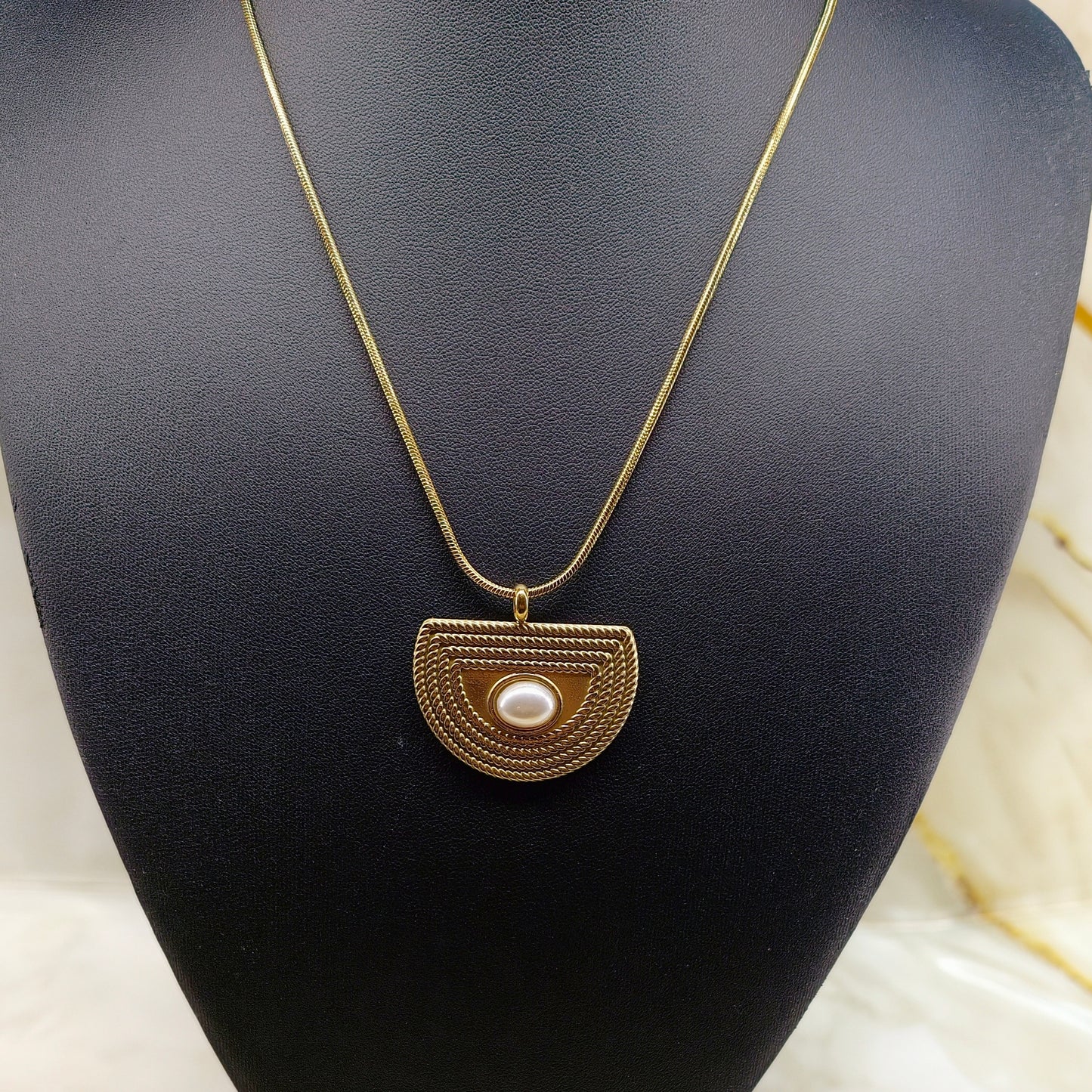 Collier Vénézuela acier inoxydable