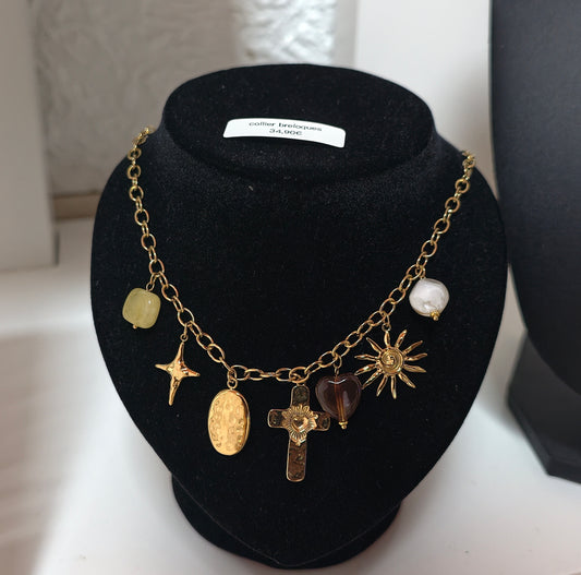Collier breloques Saint Martin